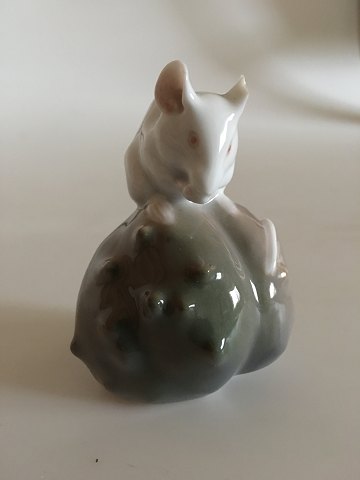 Royal Copenhagen Figurine of Mouse on a Chestnut No 511
