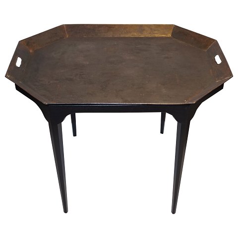 Tray of metal, wodden stand, 19th century