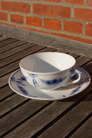 Empire Danish porcelain, settings tea cups of 2 pieces