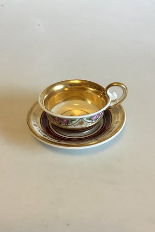 Empire style cup decorated with roses and gold. Presumably Russian. From 
1860-1880