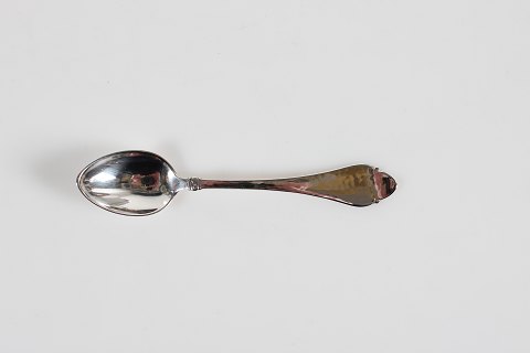 Bernstorff Cutlery
Tea/coffee spoon
L 10.6 cm