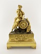 Middelfart 
Antik presents: 
French 
gilt bronze 
mantel clock