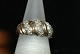 Antik Huset 
presents: 

Gold ring 
with diamonds, 
9 Karat
Size 55