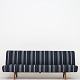 Roxy Klassik 
presents: 
Hans J. 
Wegner / 
Johannes Hansen
Rare sofa with 
patinated oak 
legs, newly 
upholstered ...