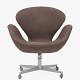 Roxy Klassik 
presents: 
Arne 
Jacobsen / 
Fritz Hansen
AJ 3323 - 'The 
Swan' easy 
chair on wheels 
and with tilt 
...