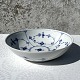 Moster Olga - 
Antik og Design 
presents: 
Royal 
Copenhagen
Blue fluted
Plain
Salad bowl
#1/ 19
*DKK 950