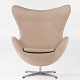 Roxy Klassik 
presents: 
Arne 
Jacobsen / 
Fritz Hansen
AJ 3316 - 
Reupholstered 
'The Egg' 
lounge chair in 
...
