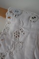 Shift / dress
This dress comes with short sleeves
An antique shift with hand made embroidered
The flax makes it very good to wear
In a good condition
The antique, Danish linen and fustian is our 
speciality