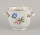 L'Art presents: 
Meissen, 
Germany.
Planter pot 
with two 
leaf-shaped 
handles.