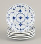 L'Art presents: 
Royal 
Copenhagen, a 
set of six Blue 
Fluted Plain 
plates.