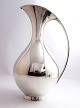 Lundin Antique 
presents: 
Michelsen. 
Large sterling 
jug (925). 
Design Kay 
Fisker. 
Contents 1.5 L. 
Height 26.5 ...