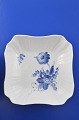Klits Antik 
presents: 
Royal 
Copenhagen Blue 
flower curved 
Potato bowl 
1522
