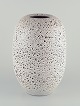 L'Art presents: 
Richard 
Uhlemeyer, 
German studio 
ceramist. Large 
ceramic floor 
vase.