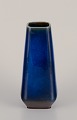 L'Art presents: 
Sven 
Jonson for 
Gustavsberg. 
"Lagun" vase in 
glazed 
stoneware.