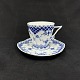 Harsted Antik 
presents: 
Blue 
Fluted Full 
Lace coffee 
cup, 1/1035.
