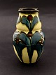 Middelfart 
Antik presents: 
Ceramic 
vase
