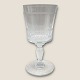 Moster Olga - 
Antik og Design 
presents: 
Guilloche
Red wine glass
*DKK 250