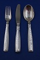 Antikkram 
presents: 
Lotus 
Danish silver 
flatware, 
settings dinner 
cutlery of 3 
pieces with the 
soup spoon 
19.5cm