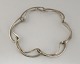 Lundin Antique 
presents: 
Georg 
Jensen. 
Sterling silver 
necklace. 
Infinity. Model 
452. Length 38 
cm.