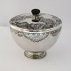 Lundin Antique 
presents: 
A. Nielsen 
(A.N). Sterling 
silver bowl 
with lid (925). 
Height 13 cm. 
Diameter 13 cm.