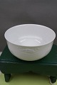 Antikkram 
presents: 
Magnolia 
white Danish 
porcelain, 
round bowls 
18.5cm No 578