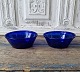 Karstens Antik 
presents: 
Milk bowl 
in dark blue 
glass