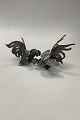 Danam Antik 
presents: 
Silverplated 
Ornamental 
Figurine of a 
Cock and Hen 
Flighting