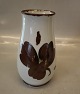 Klosterkælderen 
presents: 
B&G 
158-5210 Vase 
with modern 
brown 
decoration 17.5 
cm B&G 
Porcelain