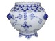 Antik K 
presents: 
Blue 
Fluted Full 
Lace
Small vase 
with snails 
from 1898-1923