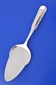 Klits Antik 
presents: 
Perle 
Georg Jensen 
silver cutlery 
Pie server