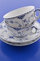 Klits Antik 
presents: 
Royal 
copenhagen Blue 
fluted half 
lace Rare tea 
cups 524