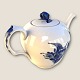 Moster Olga - 
Antik og Design 
presents: 
Royal 
Copenhagen
Braided blue 
flower
Teapot
#10/ 8244
*DKK 650