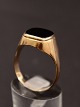 Middelfart 
Antik presents: 
14 carat 
gold ring