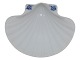 Antik K 
presents: 
Blue 
Fluted Plain
Small clam 
dish