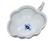 Antik K 
presents: 
Blue 
Fluted Light
Bowl with 
branch handle - 
large size