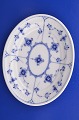 Klits Antik 
presents: 
Royal 
Copenhagen Blue 
fluted plain 
Oval dish 232