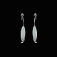 Bestik.dk 
presents: 
Royal 
Copenhagen. 
Porcelain and 
Sterling Silver 
Ear Clips.
