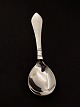 Middelfart 
Antik presents: 
Georg 
jensen 
Continental 
compote spoon