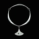 Bestik.dk 
presents: 
Hans 
Hansen. 
Sterling Silver 
Neckring #320 
with Pendant 
#323 - Bent 
Gabrielsen
