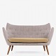 Roxy Klassik 
presents: 
Finn Juhl 
/ Niels Vodder 
Rare and early 
version of the 
'Poeten' sofa 
in new textile 
...