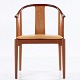 Roxy Klassik 
presents: 
Hans J. 
Wegner / Fritz 
Hansen
FH 4283 - 
'China chair' 
in light 
mahogany with 
original ...