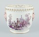 L'Art presents: 
Antique 
Meissen 
flowerpot in 
porcelain.
Motif of faun