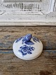 Karstens Antik 
presents: 
Royal 
Copenhagen Blue 
Flower Lid for 
Butter Dish no. 
8138