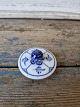 Karstens Antik 
presents: 
Royal 
Copenhagen Blue 
Fluted half 
lace lid for 
teapot no. 608