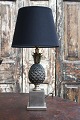 K&Co. presents: 
Rare 
Italian 
"Pineapple 
table lamp" in 
old 
silver-plated 
pewter designed 
by Mauro 
Manetti...