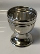 Antik Huset 
presents: 
Egg Cup 
Silver.
Stamped: Three 
Towers