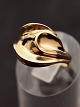 Middelfart 
Antik presents: 
14 carat 
modern gold 
ring