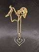 Middelfart 
Antik presents: 
8 carat 
gold double 
heart pendant