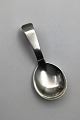 Danam Antik 
presents: 
Georg 
Jensen Sterling 
Silver Pyramid 
Child's Spoon 
No. 95