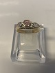 Antik Huset 
presents: 
Ladies' 
ring in 18 
carat gold, 
with three 
stones, Size 55